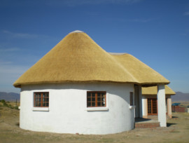 Thatched Lodge, Eastern Cape thatching project